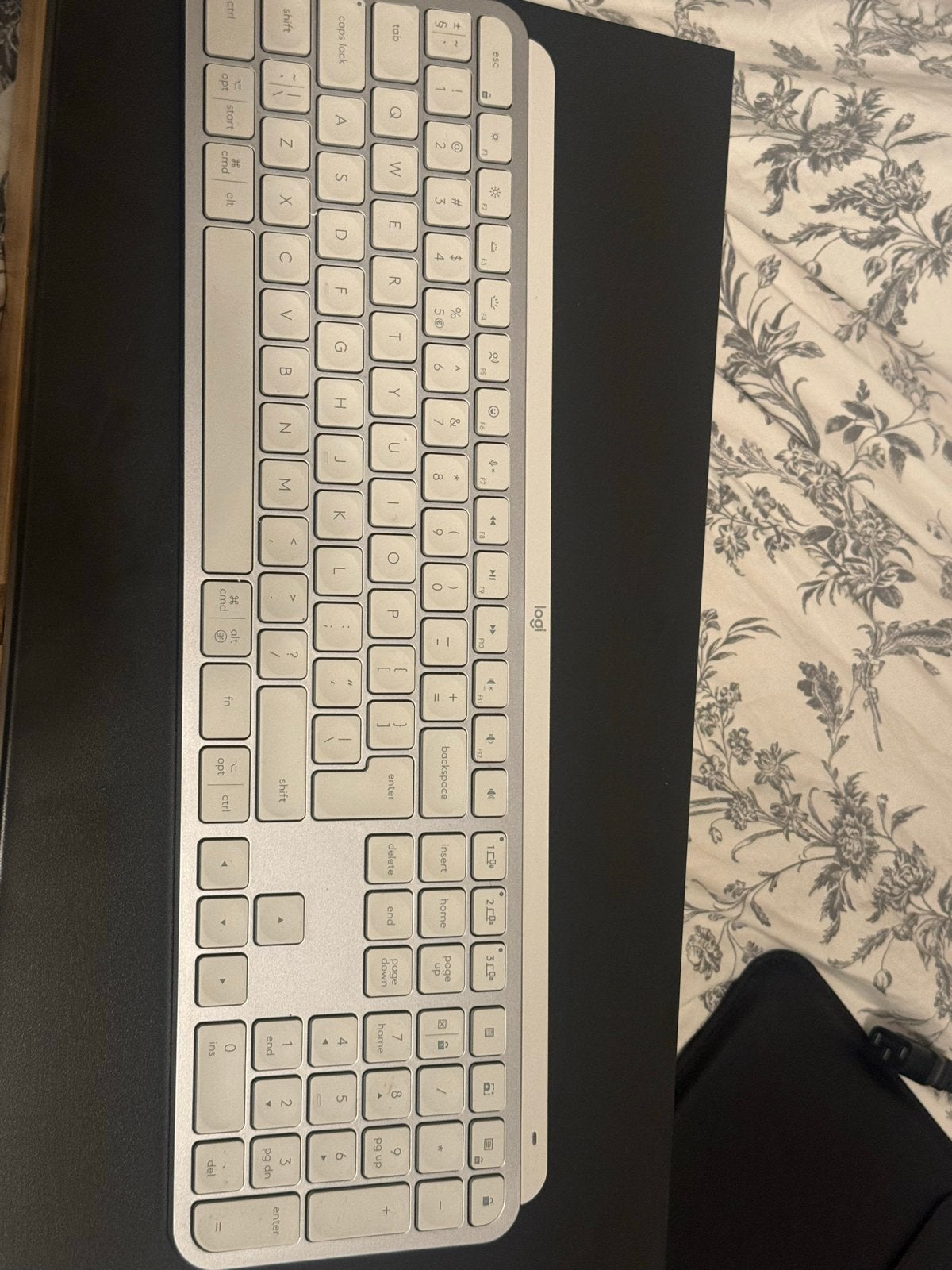 Logitech MX Keys draadloos toetsenbord - Zo goed als nieuw, Draadloze ontvanger, Ophalen of Verzenden, Zo goed als nieuw, Draadloos
