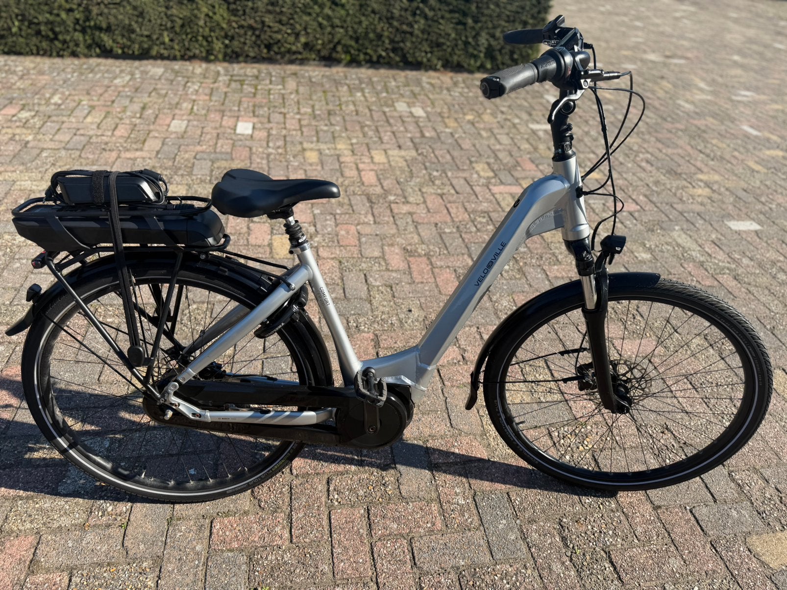 Electrische velo de ville bosch middenmotor fiets, Fietsen en Brommers, 53 tot 56 cm, Versnellingen, Zo goed als nieuw, 0 zitjes