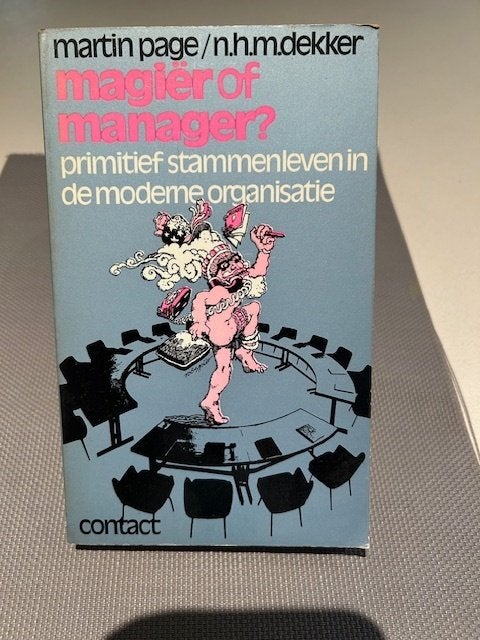 Magiër of manager?, Ophalen of Verzenden, Zo goed als nieuw, Management