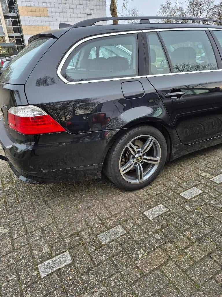 BMW 5-Serie 20i Nieuwe Apk tm 07-5-2027, Automaat, Achterwielaandrijving, Zwart, 4 cilinders
