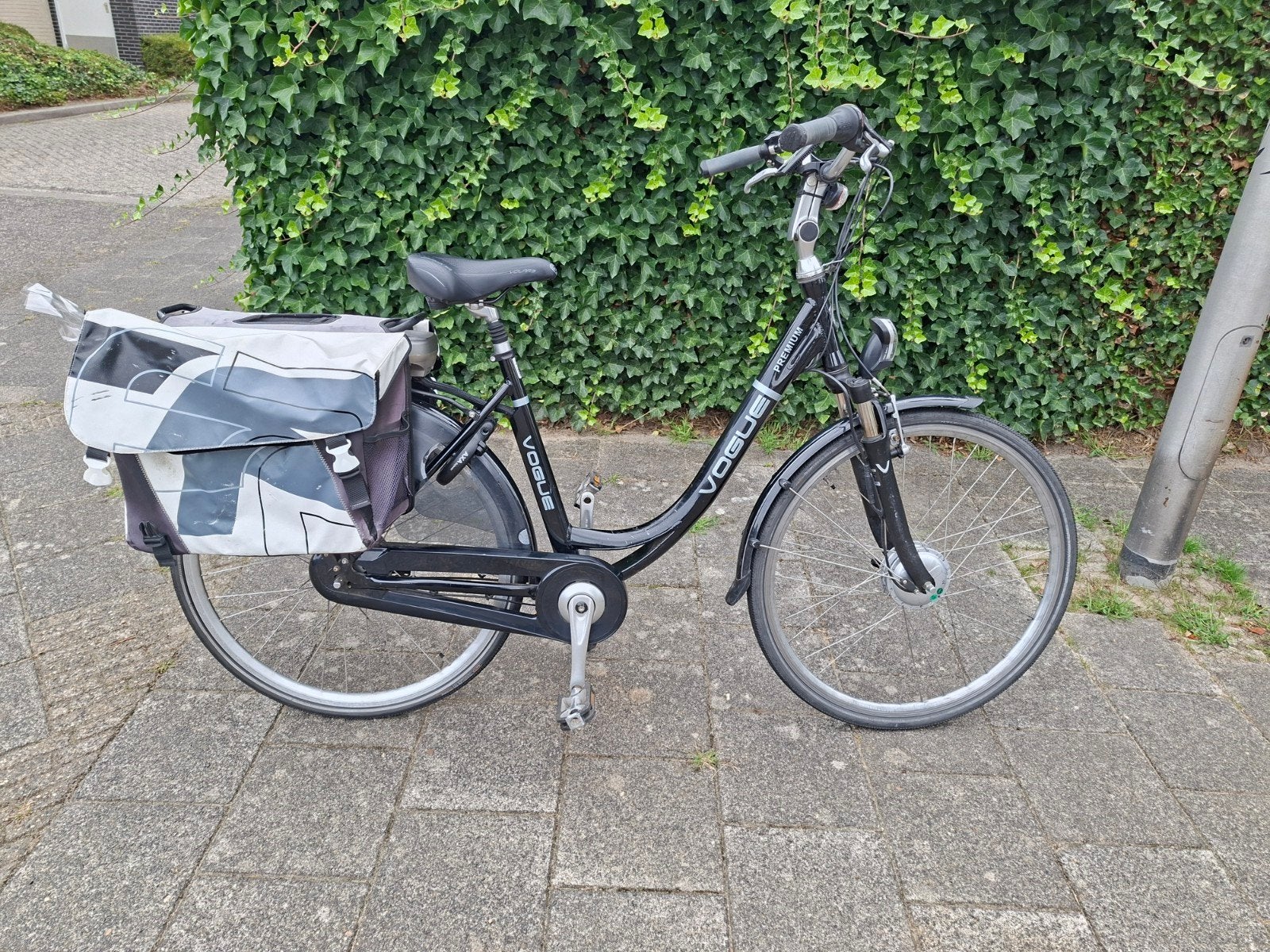Vogue Elektrische Fiets., 51 tot 55 cm, Ophalen, Zo goed als nieuw, Overige merken