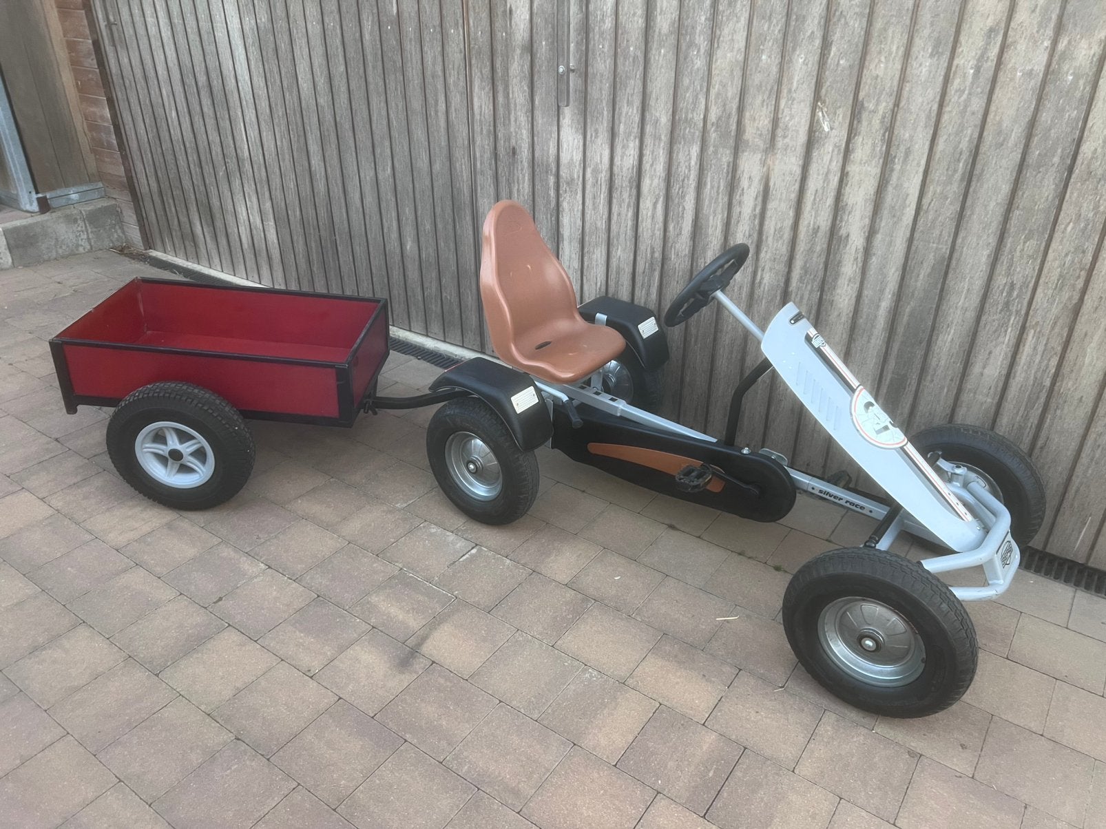 Berg skelter met of zonder kar kipkar, Ophalen, Zo goed als nieuw, Berg, Vrijloopautomaat