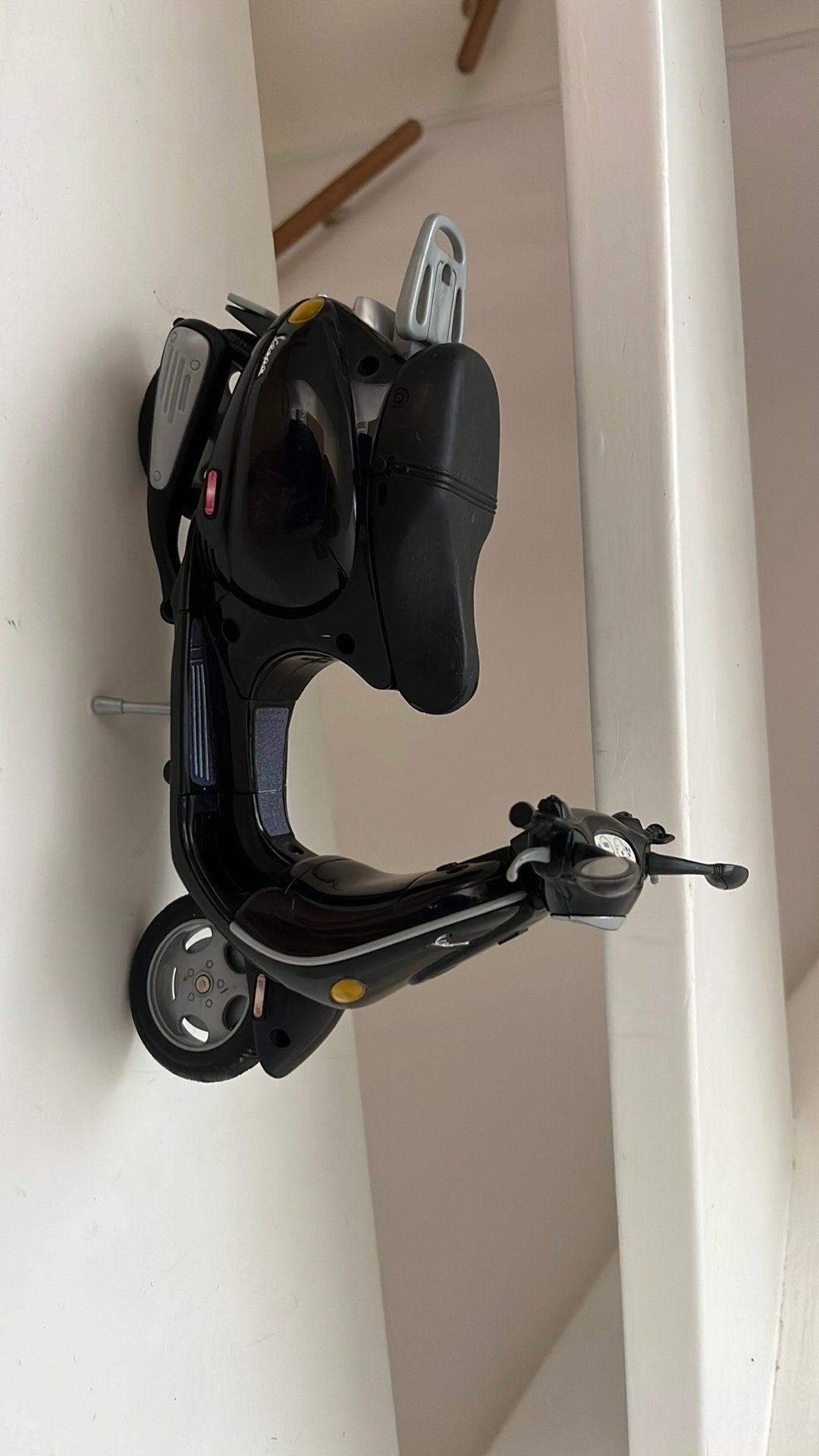 Vespa scooter miniatuurversie van 20cm., Ophalen, Zo goed als nieuw, Benzine, Overige modellen