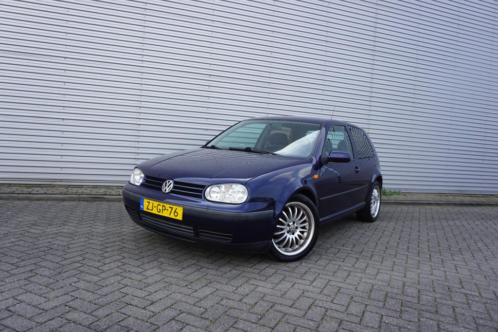 Volkswagen Golf 1.6 (bj 1999), Metallic lak, Bedrijf, Handgeschakeld, Onderhoudsboekje