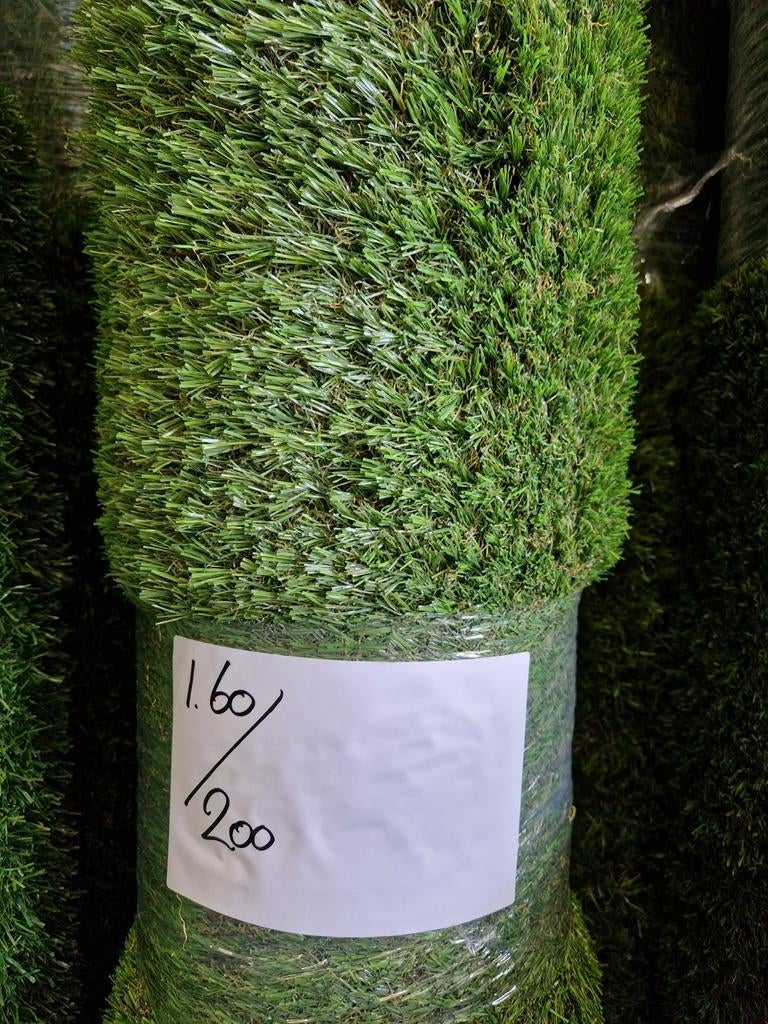 Kunstgras coupon nieuw 45mm 1.60 x 2.00 ( 3.2m2), Ophalen of Verzenden, Nieuw, 20 m² of meer