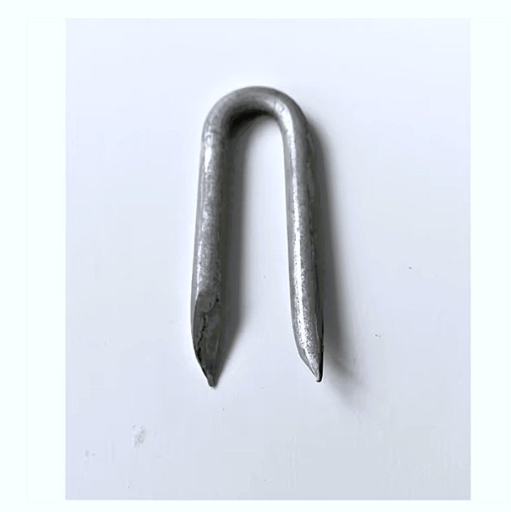 Nieuw! 56 stuks Draadkrammen (4x40mm) - Verzinkt, Tuin en Terras, Gaas en Draad, Ophalen of Verzenden, Nieuw, Minder dan 10 meter