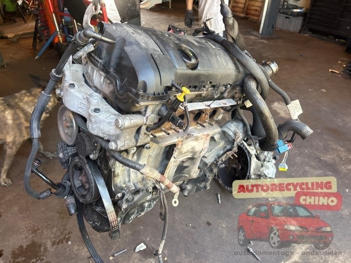 Motor van een Peugeot 3008, Ophalen, Gebruikt, -, -