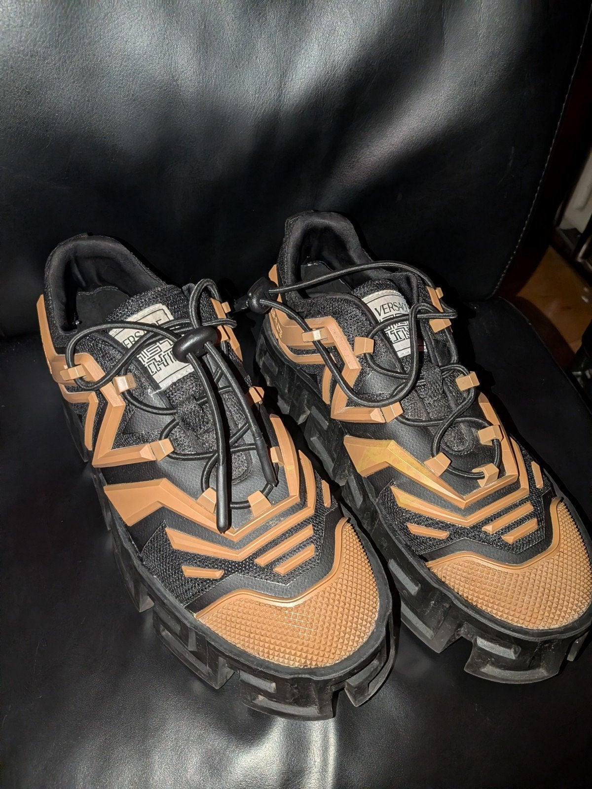 Versace grace labyrint size 42, Kleding | Heren, Schoenen, Ophalen of Verzenden, Zwart