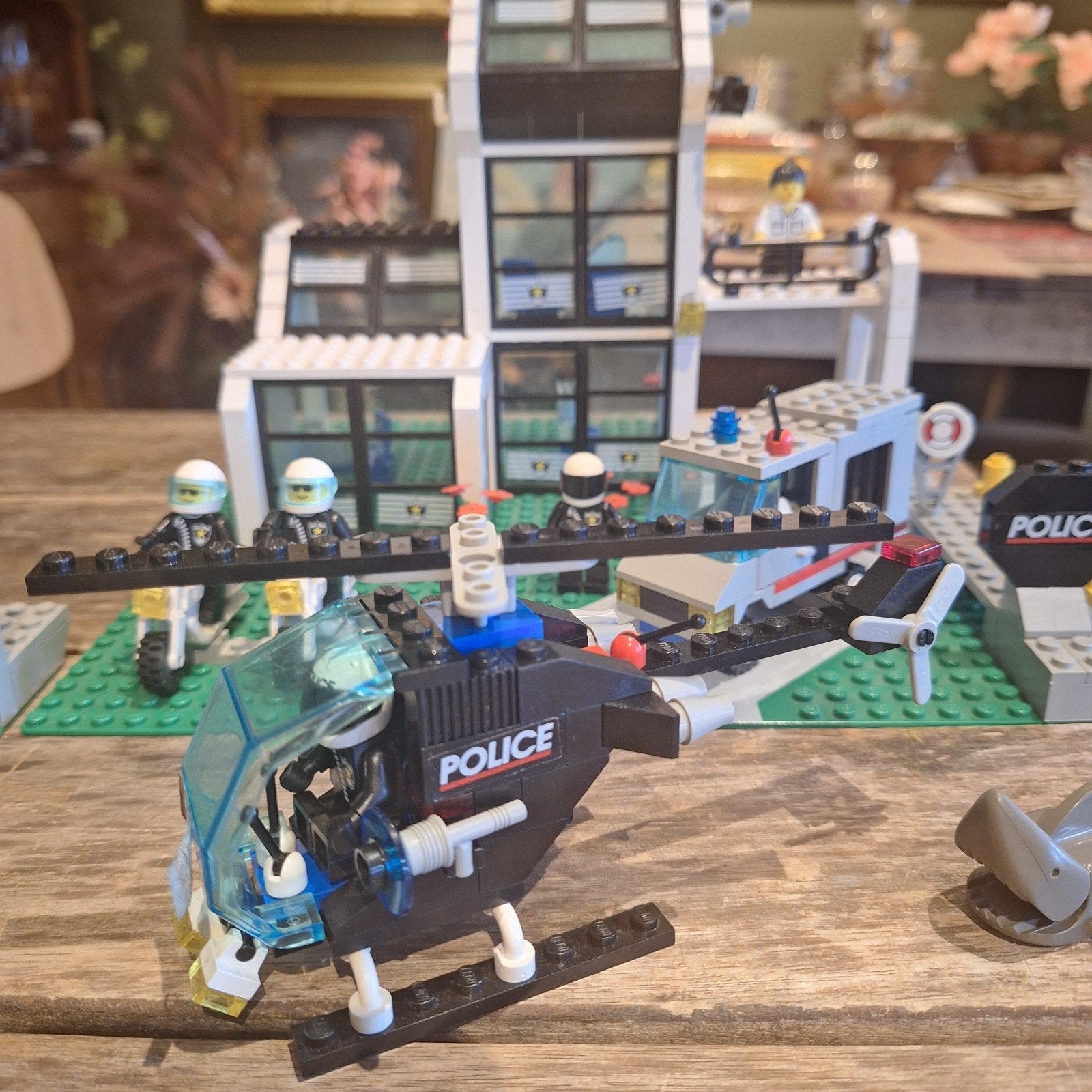 Vintage LEGO Set 6598: Politiebureau met helikopter en boot, Ophalen of Verzenden