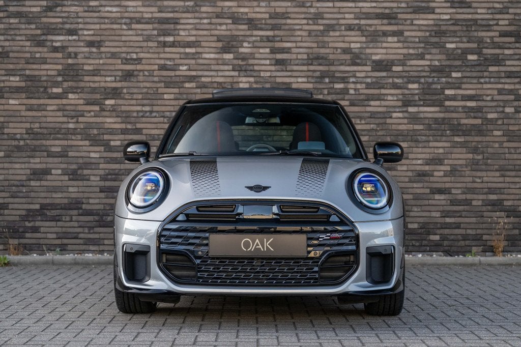 MINI Mini 2.0 Cooper S John Cooper Works XL | Panorama | Mem, Zwart, 4 cilinders, Leder, Bedrijf