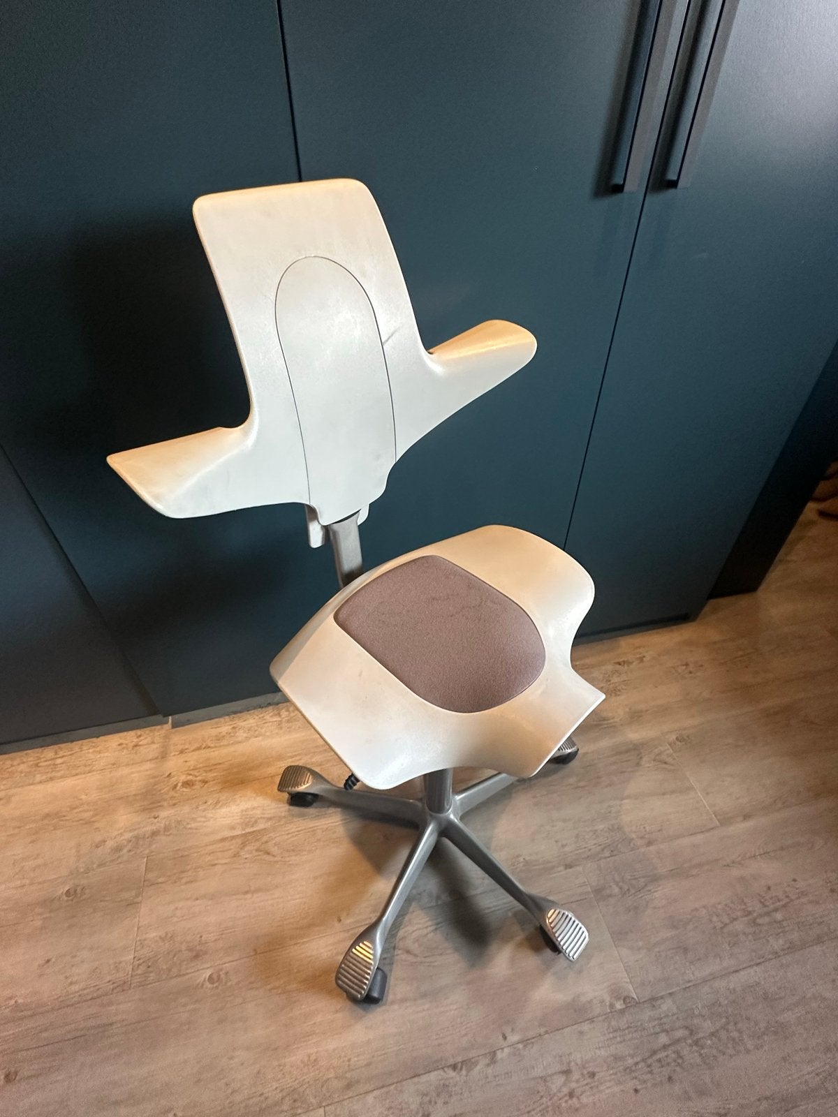 HÅG Capisco Ergonomische Bureaustoel - Gebruikt, Ophalen, Gebruikt, Grijs, Bureaustoel