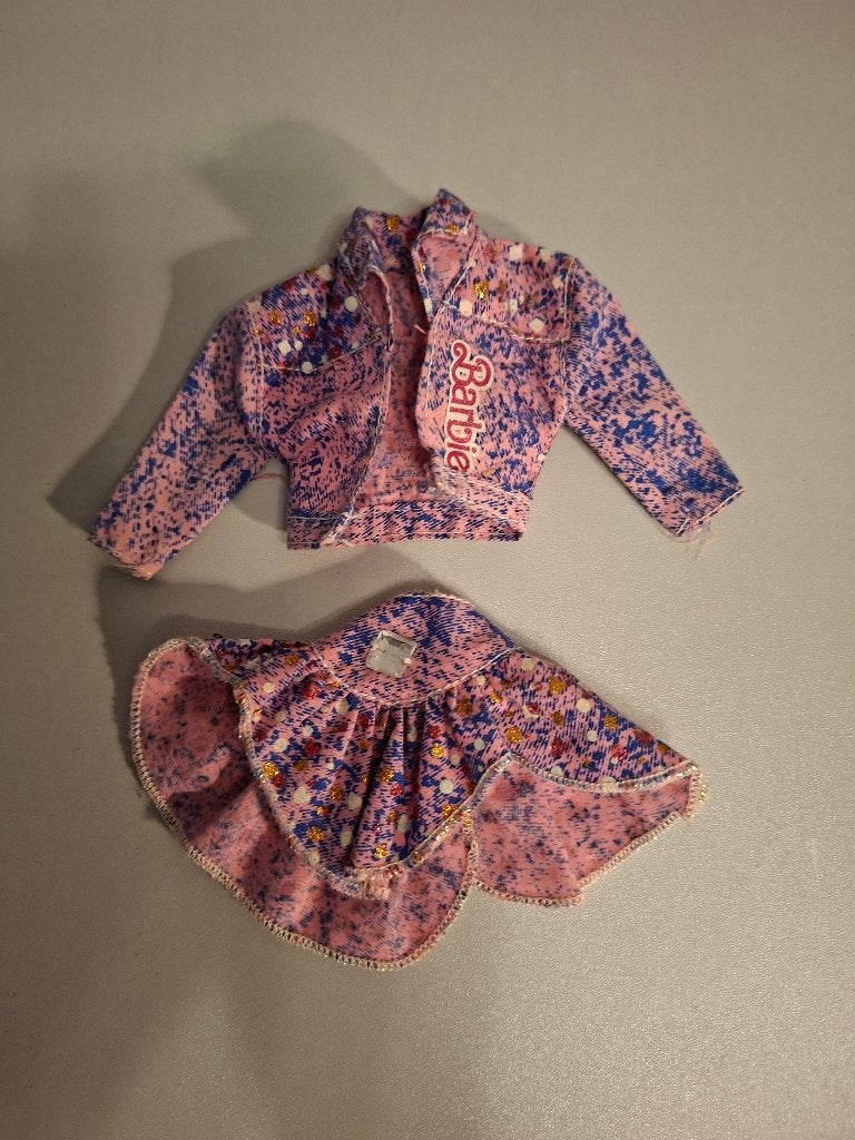 1989 vintage  glow in the dark kleding. Barbie en de Beat., Ophalen of Verzenden, Zo goed als nieuw, Kleertjes