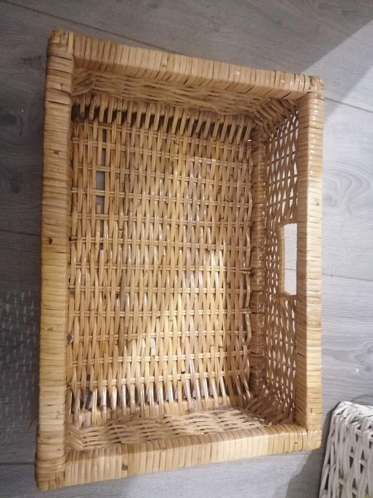 Rotan mand - Handig en decoratief, Gebruikt, Mand, Vierkant, Ophalen of Verzenden