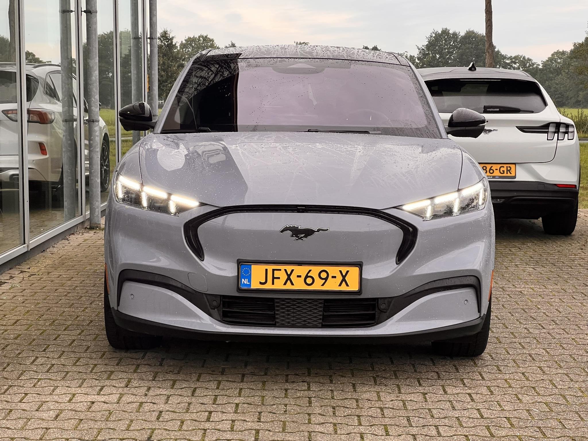 Ford Mustang Mach-E Extended Premium RWD 91 kWh 294pk | Tech, Auto's, Automaat, Achterwielaandrijving, Gebruikt, Zwart