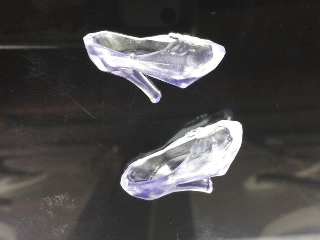 Assepoester-schoenen voor Barbie., Ophalen of Verzenden, Zo goed als nieuw, Barbie