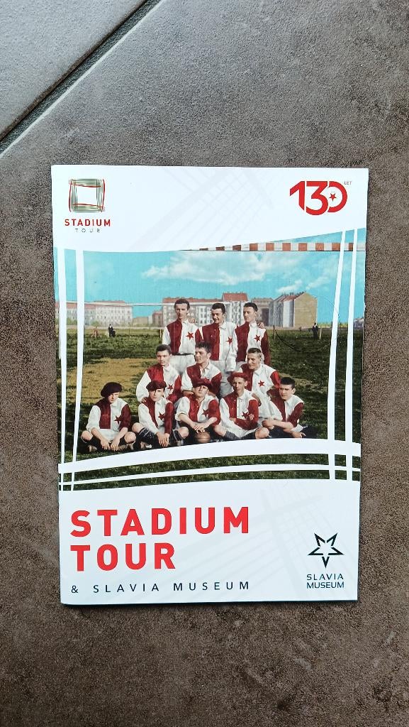 Slavia Praag (Praha), Ophalen of Verzenden, Zo goed als nieuw, Buitenlandse clubs, Boek of Tijdschrift