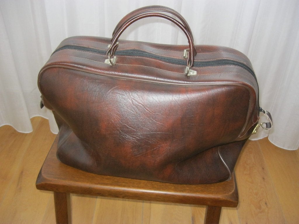 weekendtas / € 7,50, Sieraden, Tassen en Uiterlijk, 40 tot 60 cm, 20 tot 30 cm, Bruin, Minder dan 35 cm