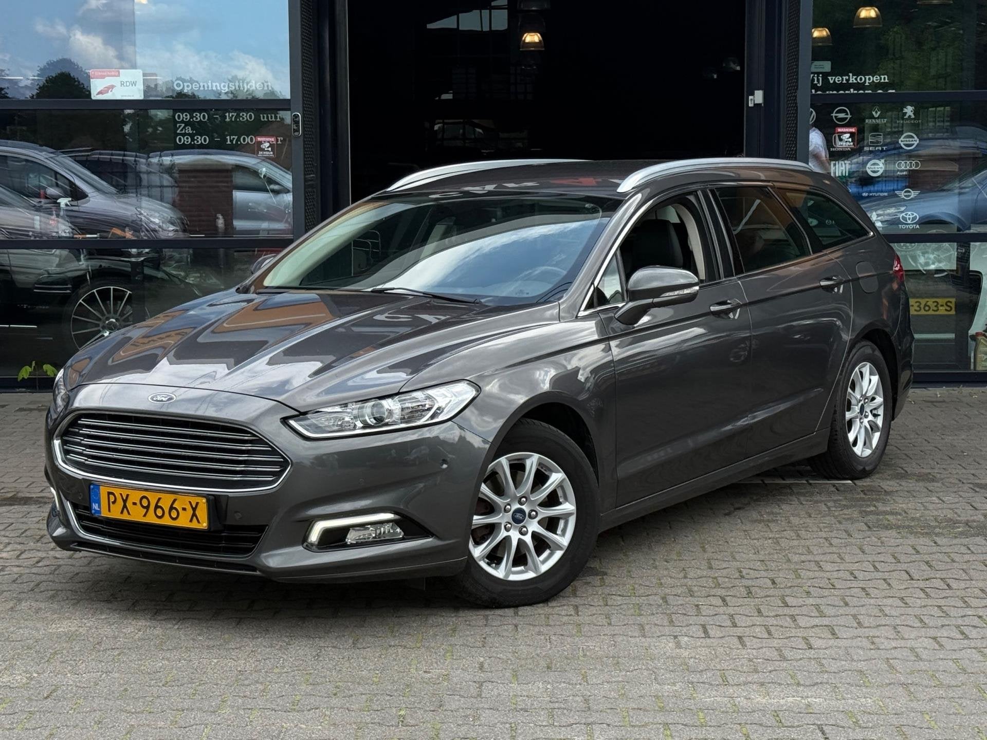 Ford Mondeo Wagon 1.5 Titanium MASSAGE/STLVRM/VERKLNG/PDC/TR, Auto's, 15 km/l, 4 cilinders, Mondeo, 1427 kg