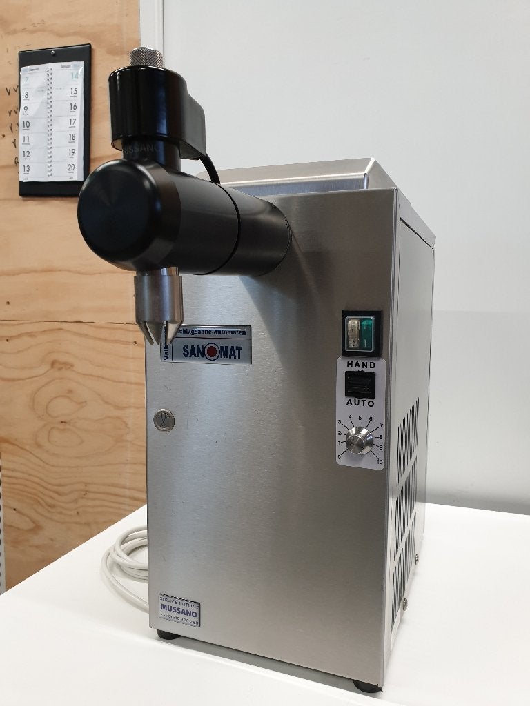 Slagroommachine 2 ltr Sanomat Piccolo, Ophalen of Verzenden, Gebruikt, Overige typen
