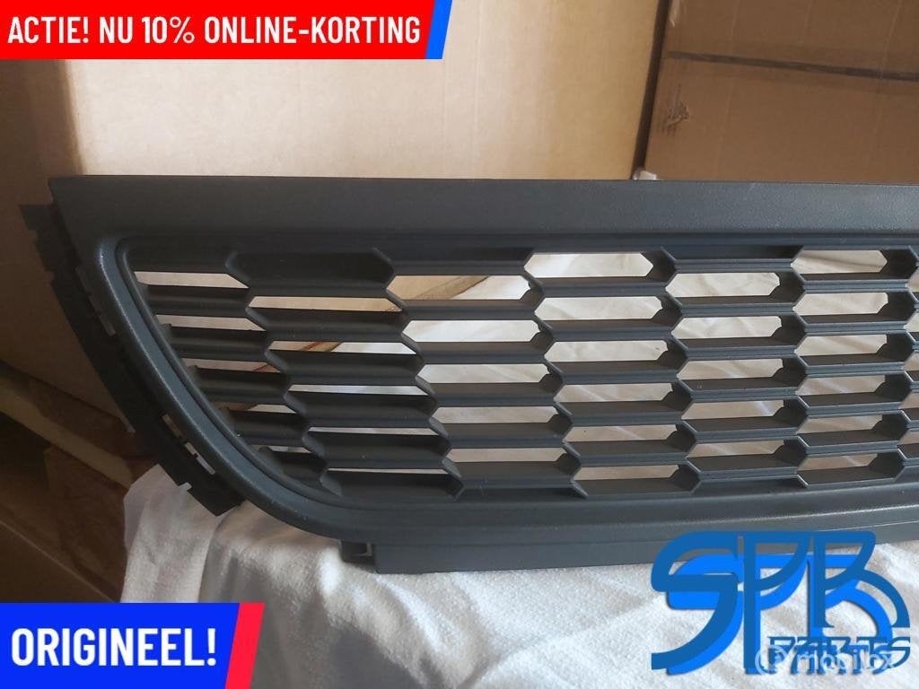 POLO 6R GRILLE Bumperrooster midden ROOSTER BUMPER ORIGINEEL, Gebruikt, Volkswagen, Ophalen of Verzenden, Volkswagen