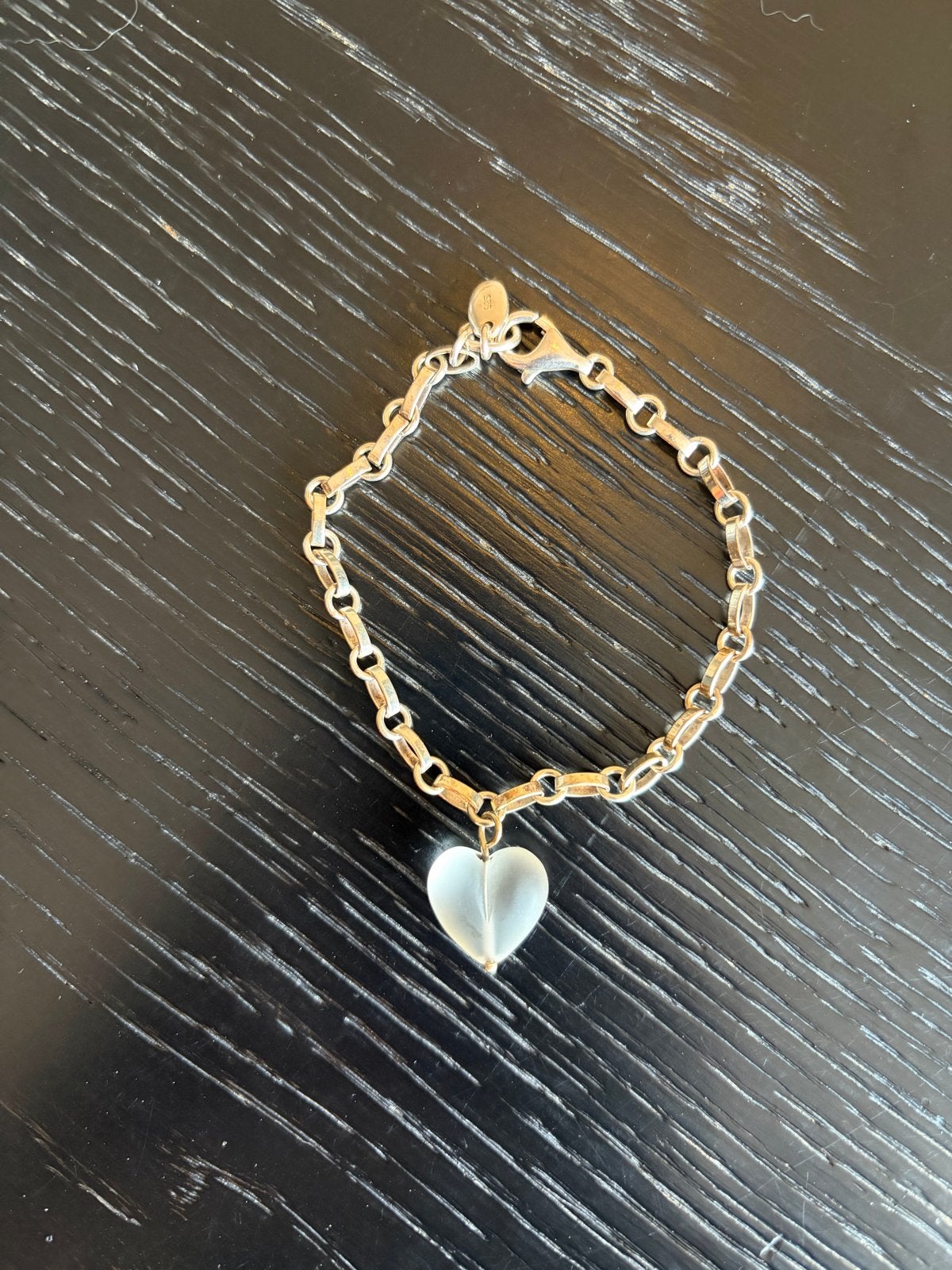 Esprit zilveren armband met hartvormige bedel, Ophalen of Verzenden, Zo goed als nieuw, Zilver, Met bedels of kralen