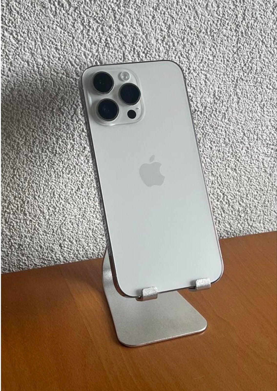 Foto 3 van Apple iPhone 14 Pro 128GB Zilver - Zo goed als nieuw