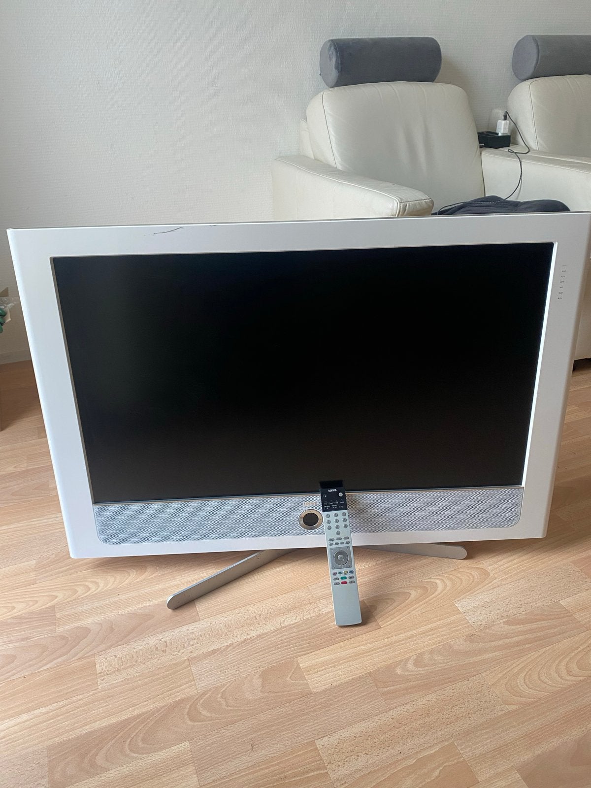 Loewe Connect 37 Media LCD TV met afstandsbediening, Overige merken, Gebruikt, 50 Hz, LCD