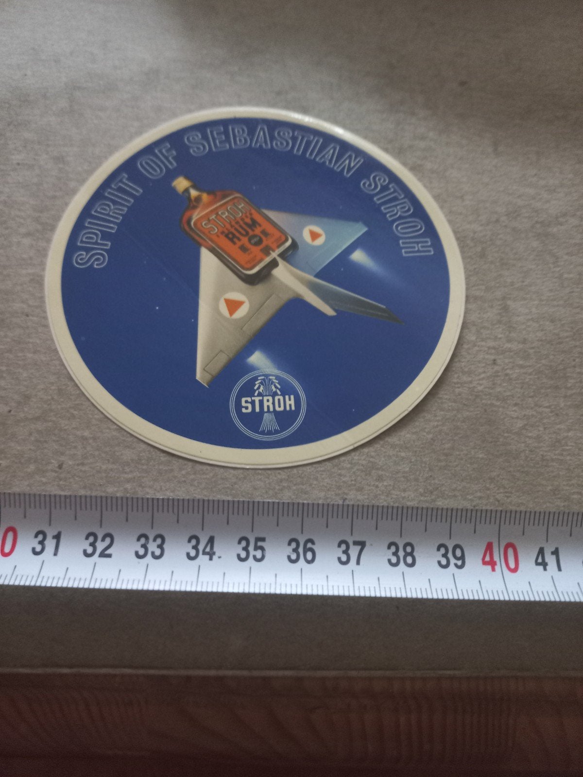 Vintage Stroh Rum  Sticker, Verzamelen, Stickers, Gebruikt, Ophalen of Verzenden