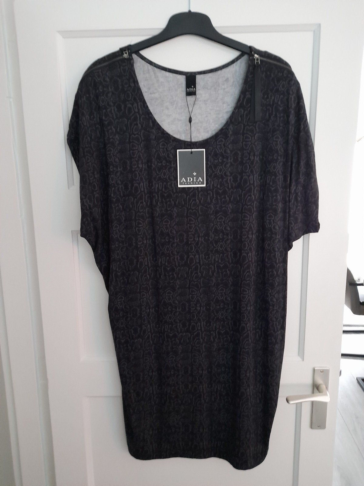 Zwart grijze gemeleerde tuniek Aida maat 44-46, Nieuw, Aida, Ophalen of Verzenden, Blouse of Tuniek