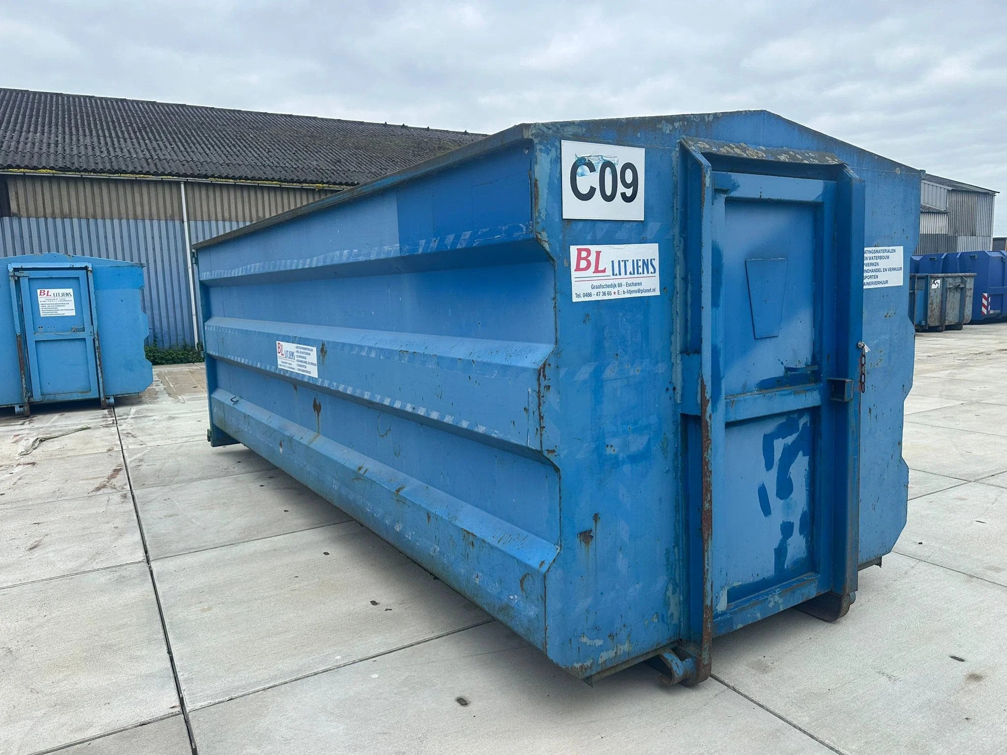 Schenk 30m3 opslag container 3 deurs 6 meter lang C09