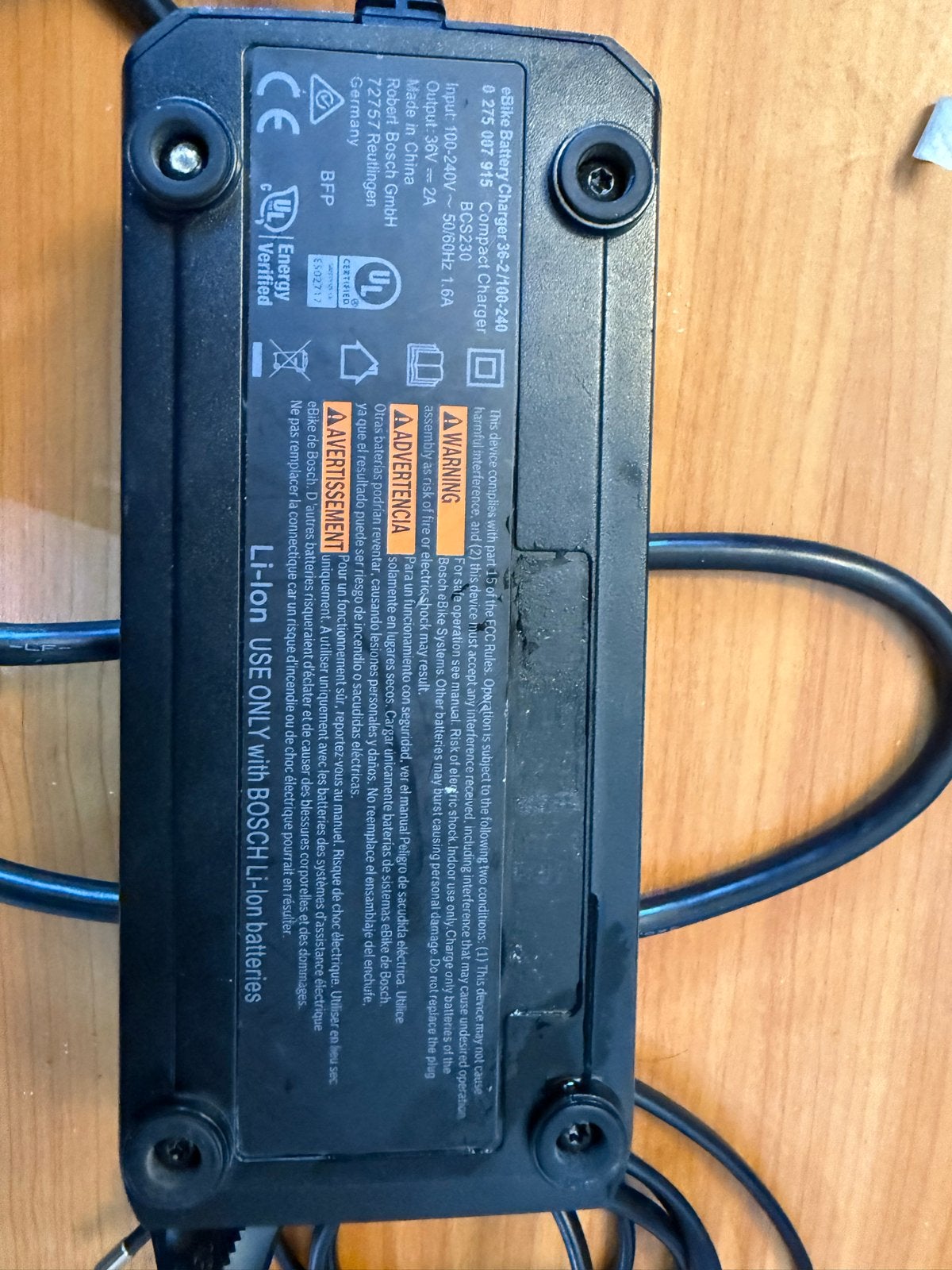 Bosch eBike oplader BCS230 Compact 36V 2A — origineel, Fietsen en Brommers, Fietsaccessoires | Fietsaccu's, Ophalen, Zo goed als nieuw