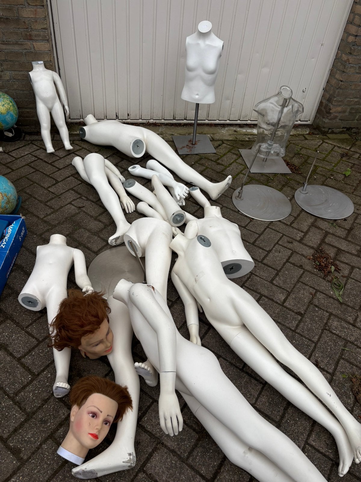 Halloween paspoppen etalagepoppen, Ophalen, Zo goed als nieuw, Geboorte of Huwelijk