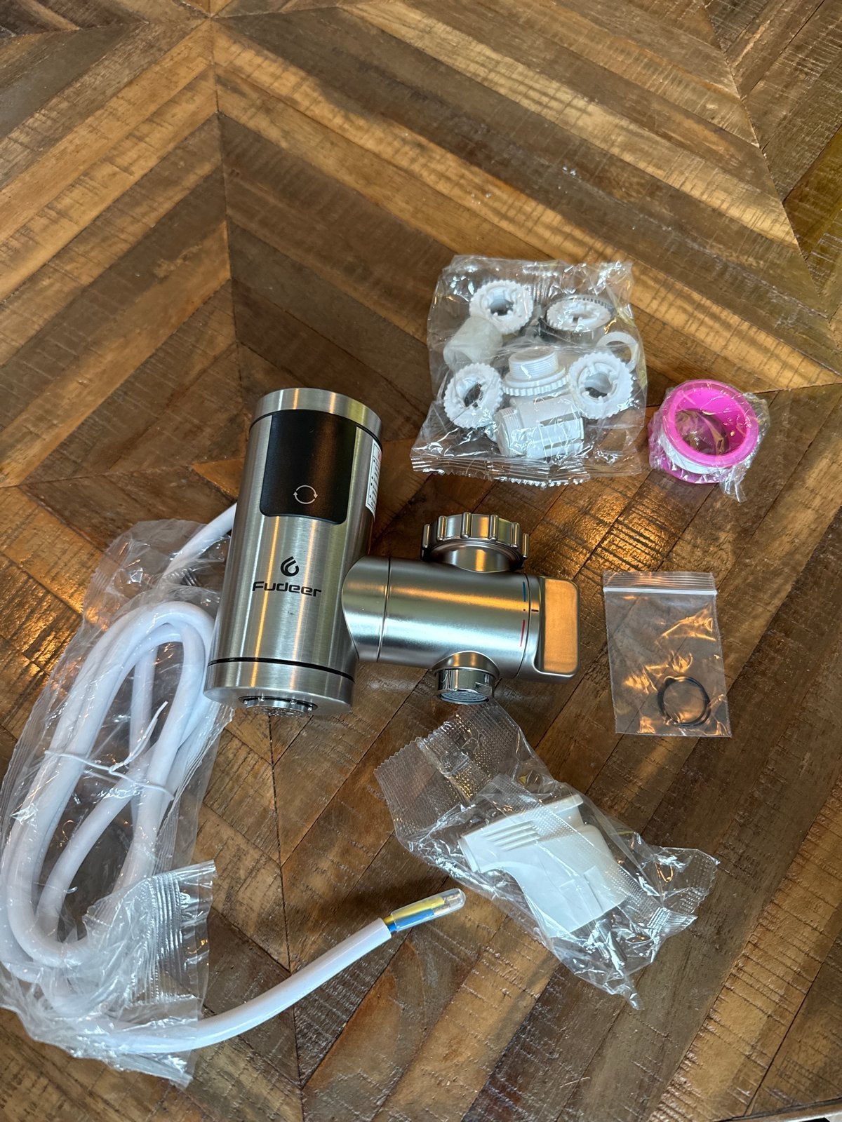 Fudeer XH-JB17 Instant Water Heater - Nieuw!, Ophalen of Verzenden, Minder dan 3 jaar oud, Minder dan 20 liter, Nieuw