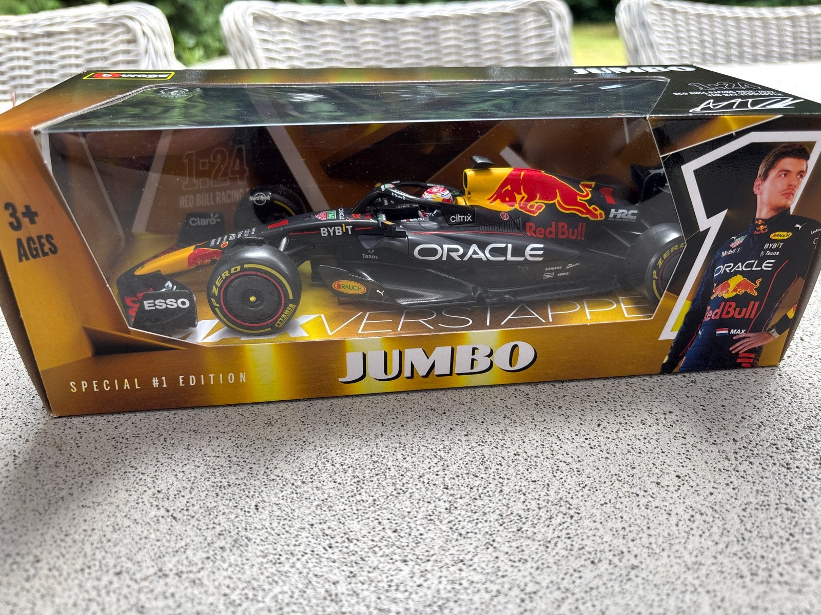 Bburago Red Bull Racing RB19 Max Verstappen 1:24, Ophalen, Nieuw, Auto, Bburago