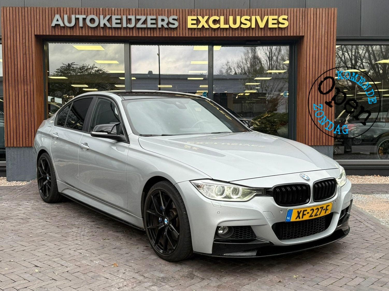 BMW 3-serie 335i xDrive High Executive M-Pakket, Head-up, Ak, Auto's, Stof, Bedrijf, Vierwielaandrijving, Automatische klimaatregeling