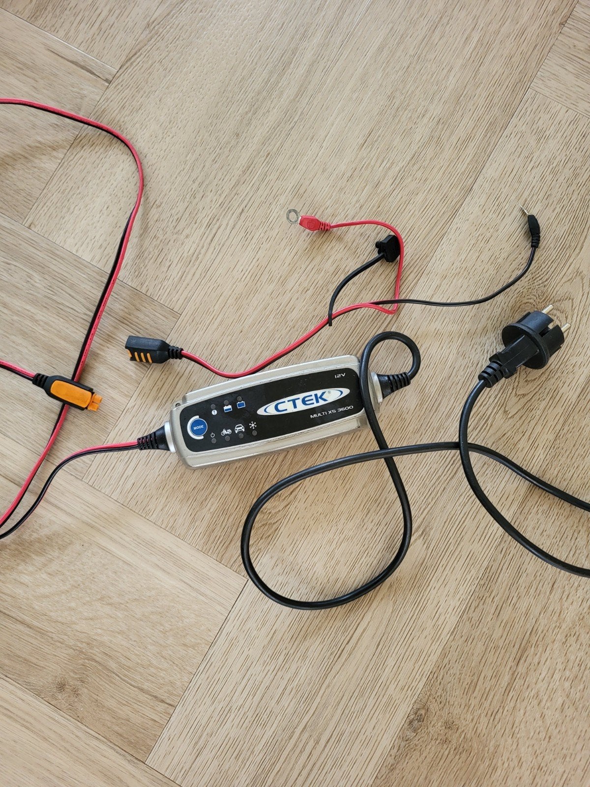 CTEK MULTI XS 3600 acculader 12V, Auto-onderdelen, Accu's en Toebehoren, Ophalen of Verzenden, Gebruikt, Universele onderdelen