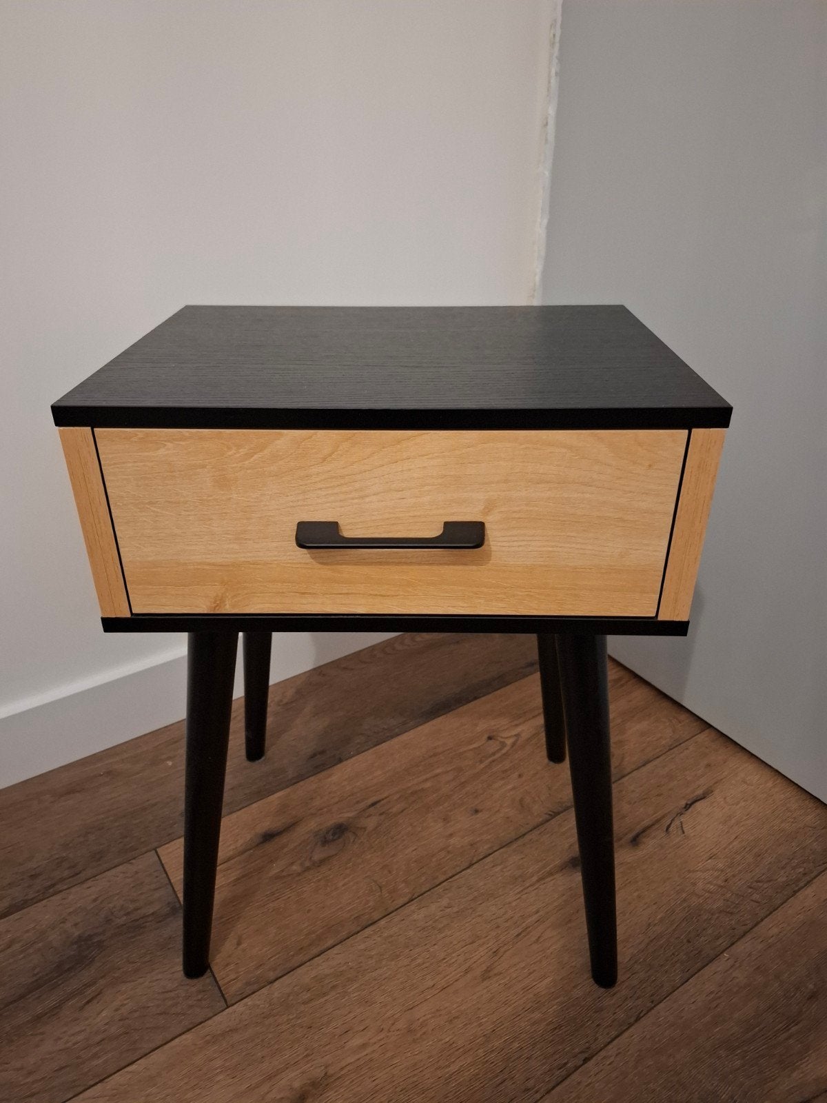 Nachtkastje met lade - Zwart & Hout, Huis en Inrichting, Ophalen, Minder dan 45 cm, Zo goed als nieuw, Minder dan 55 cm