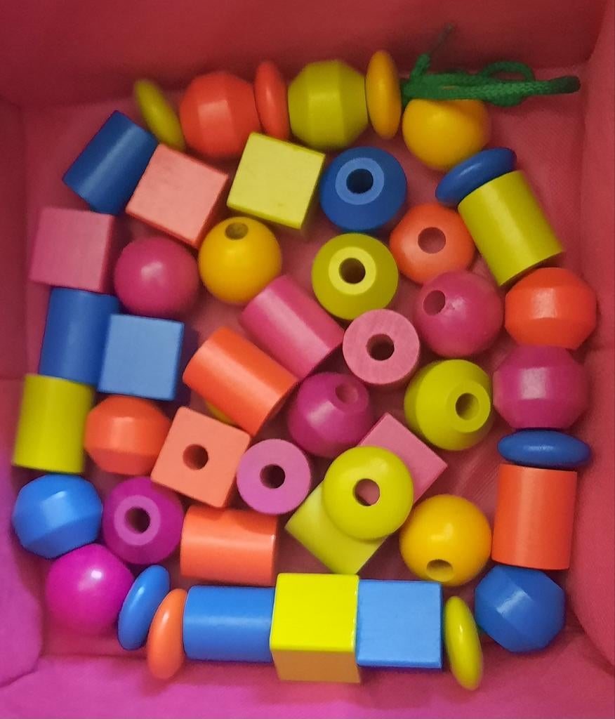 Houten kralen set voor kinderen - diverse vormen en kleuren, Ophalen of Verzenden