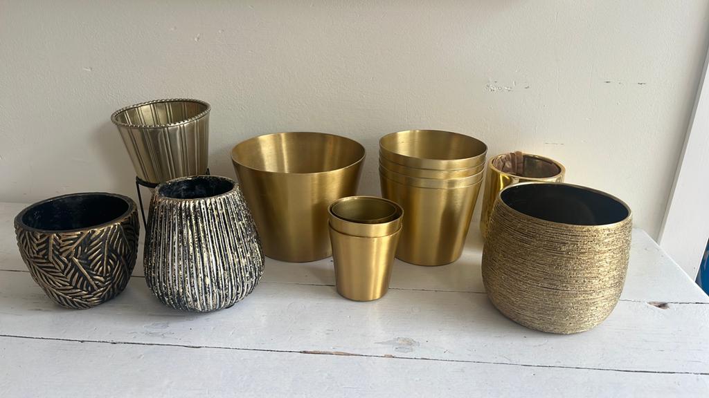 MOET WEG ! Op te halen ! Gouden plantpotten / bloempotten, Tuin en Terras, Bloempotten, Rond, Ophalen of Verzenden, Zo goed als nieuw