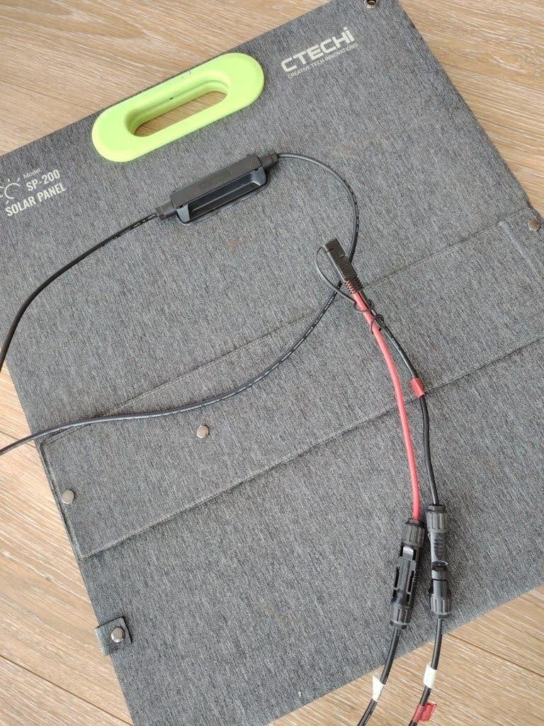 200 Watt draagbaar zonnepaneel, Caravans en Kamperen, Kampeeraccessoires, Gebruikt, Ophalen of Verzenden
