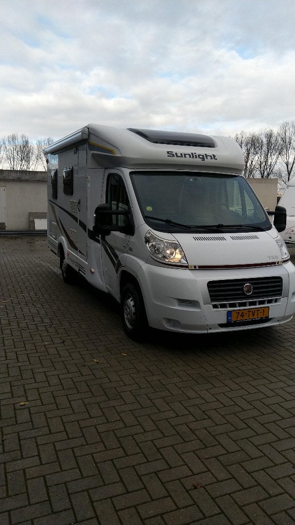 T 58 Sunlight Dethleffs Capron - 2,3 Multi-jet 130 HP, Sunlight, Ringverwarming, Fiat, Treinzit