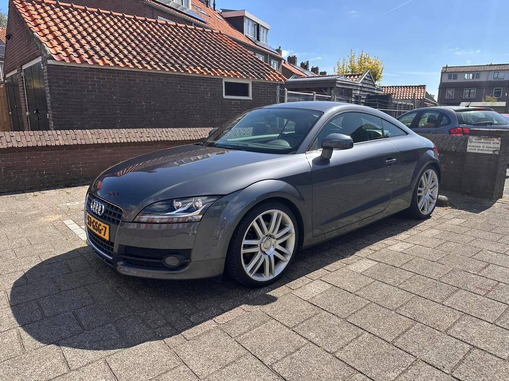 Audi TT 2.0 TFSI Coupe 2007 Automaat Grijs Milltek, TT, 4 cilinders, 1984 cc, 4 stoelen