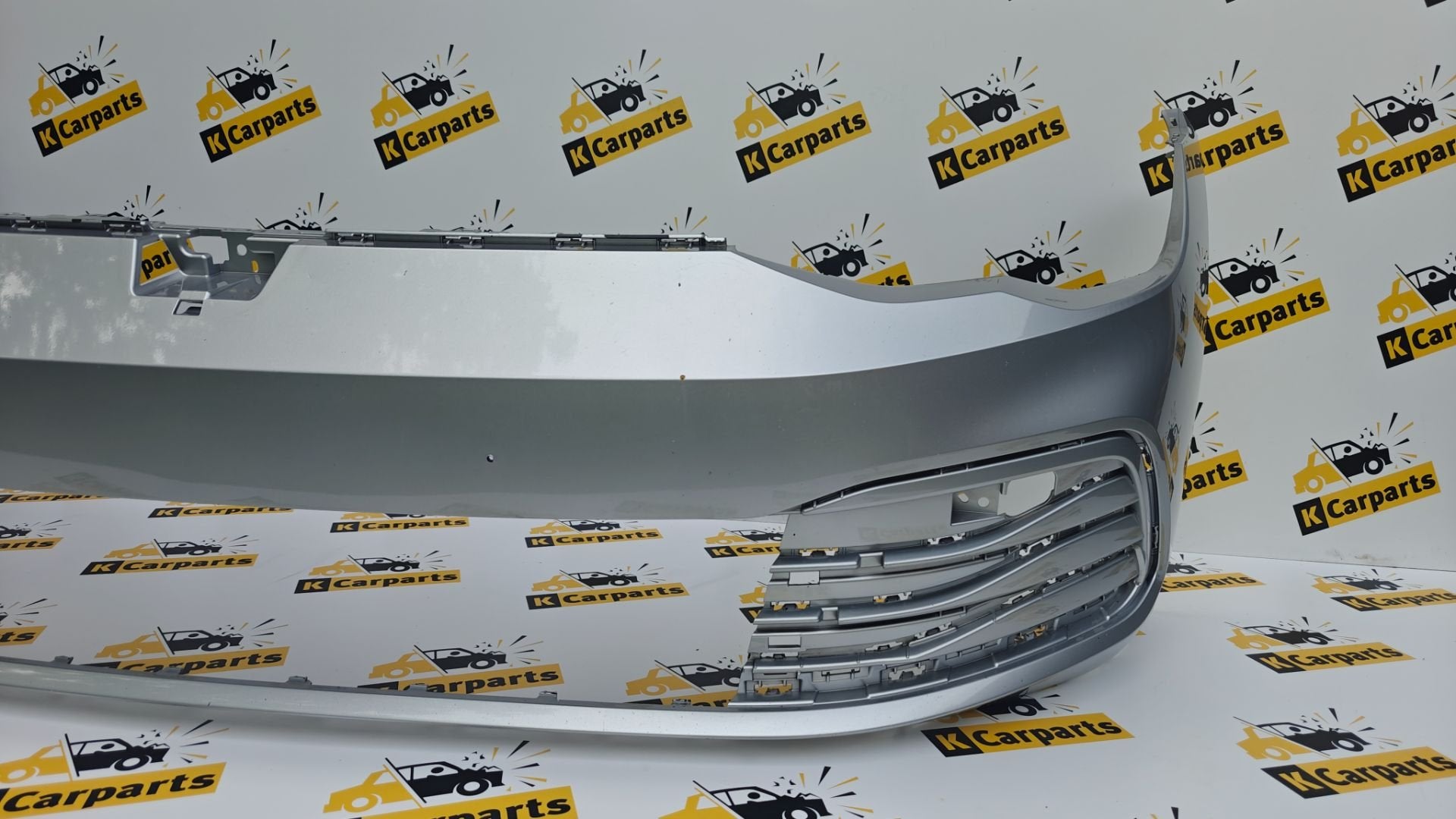 Voorbumper Volkswagen Golf 8 bumper 5H0807221H Origineel 6XP, Auto-onderdelen, Gebruikt, Volkswagen AG, Bumper, Berliner Ring 2
38440  Wolfsburg, DE