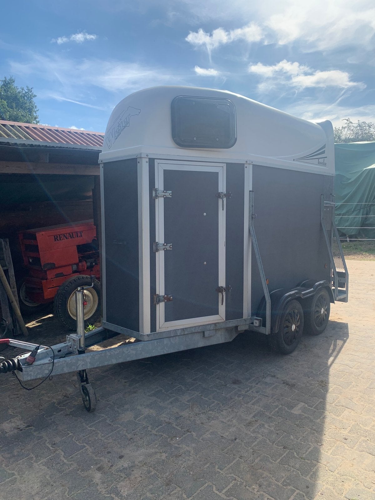 Weijer1,5 paards met nw bodem (3jr)zadelkamer, B rijbewijs, Dieren en Toebehoren, Ophalen, Gebruikt, Hout, 1½-paards trailer