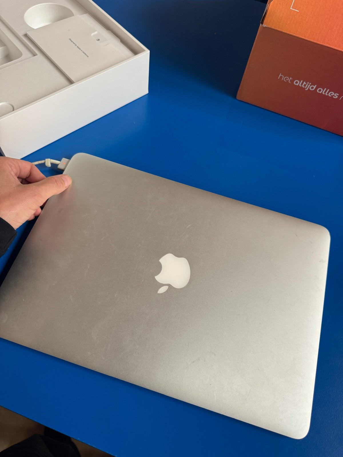 MacBook Air (13-inch, 2017) - macOS Monterey, Computers en Software, Ophalen, 2 tot 3 Ghz, Qwerty, 8 GB