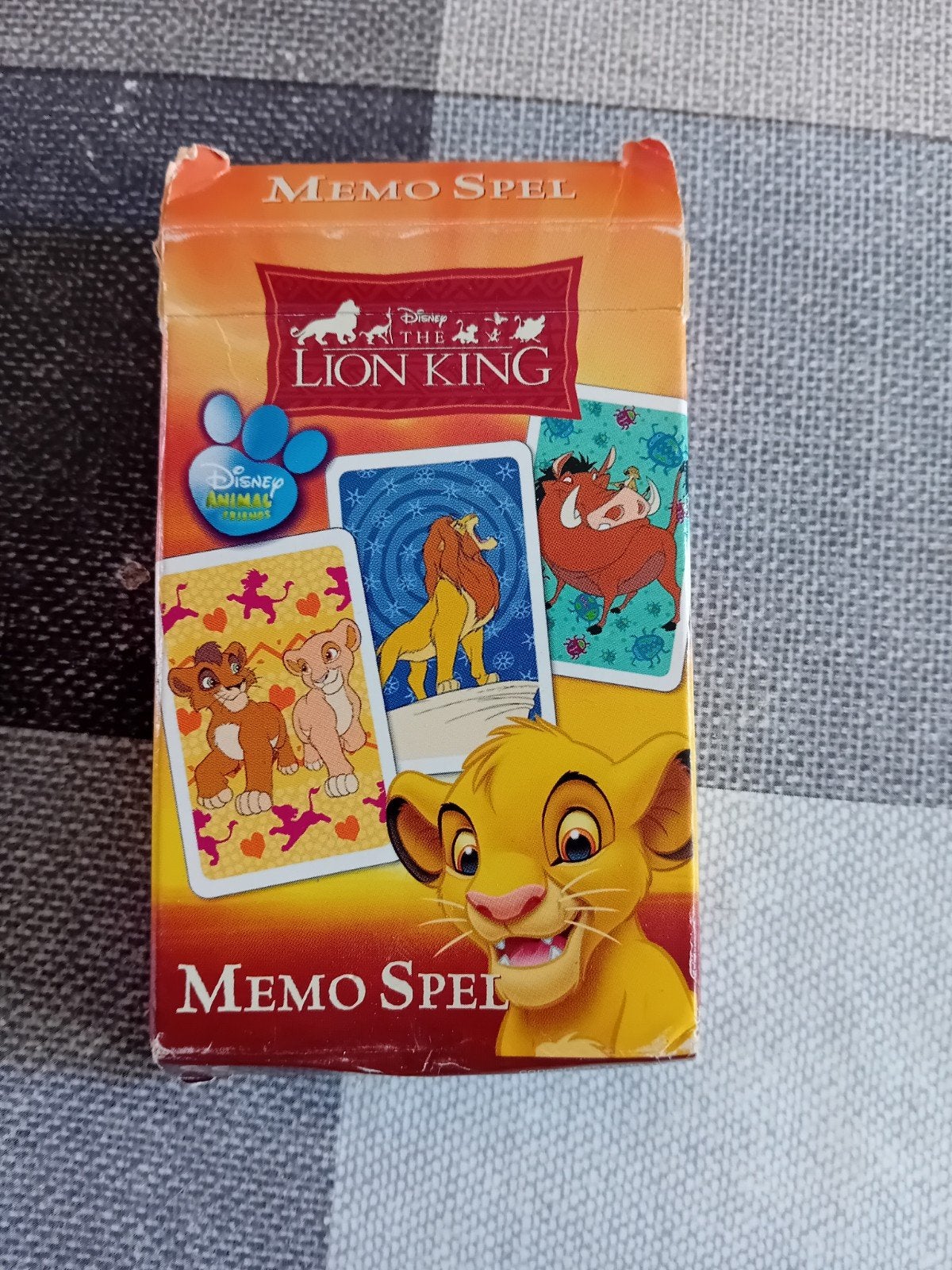 Disney The Lion King Memoryspel - Nieuwstaat, Drie of vier spelers, Ophalen of Verzenden, Nieuw, Red key