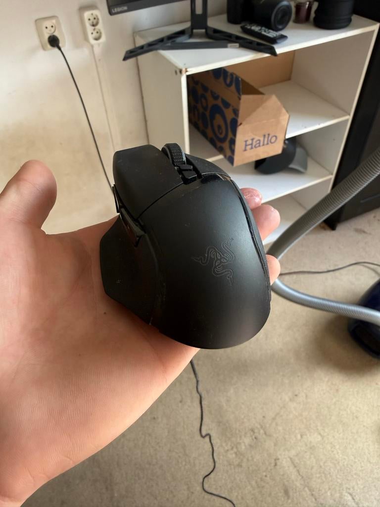 Razer Basilisk V3 Gaming Muis - Bedraad, Ergonomisch, Computers en Software, Muizen, Rechtshandig, Muis, Gebruikt, Ergonomisch