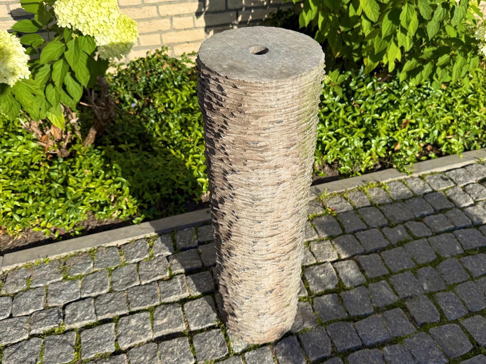 Ornament waterfontein, Ophalen, Zo goed als nieuw, Hardsteen, Waterornament