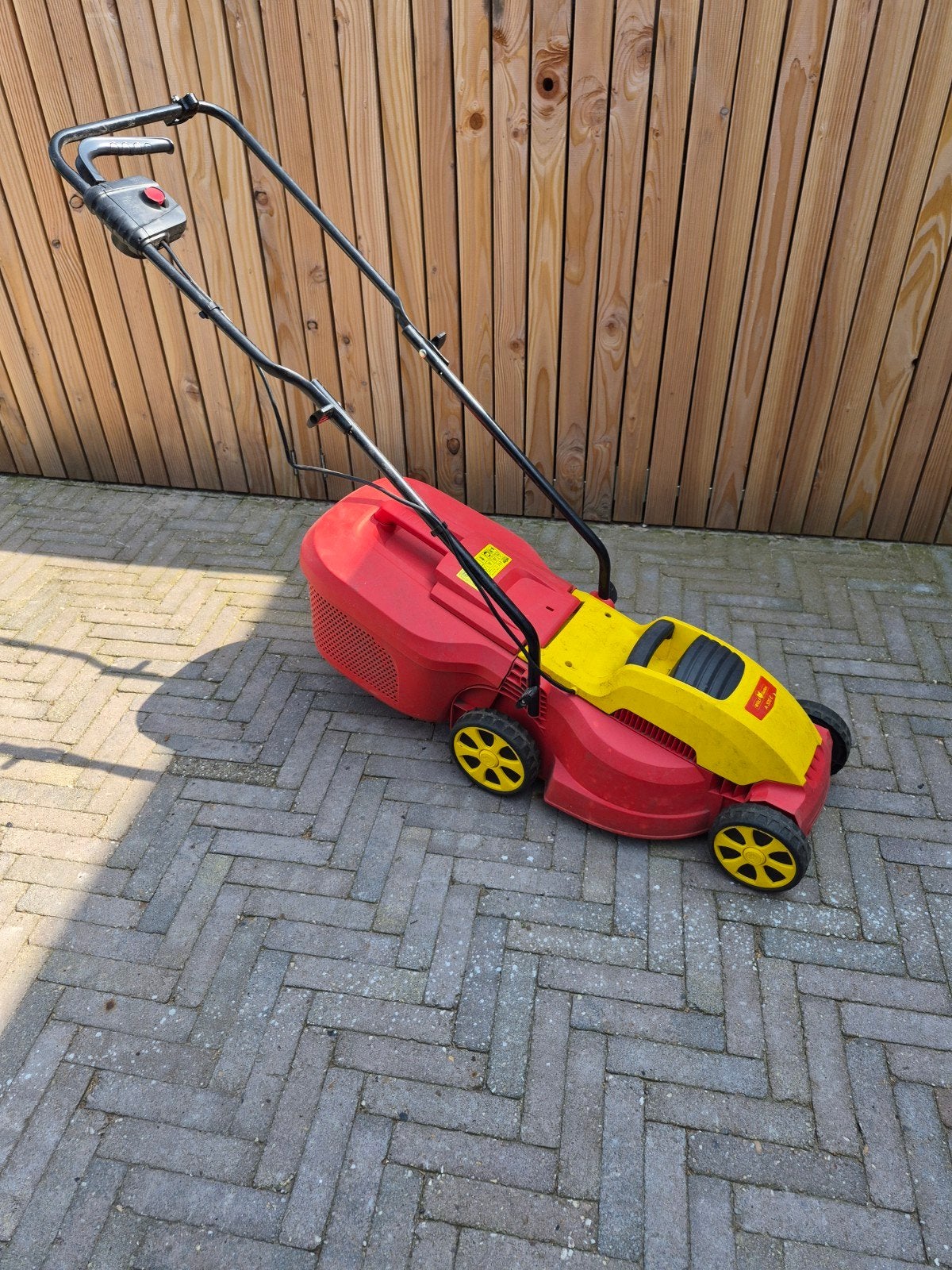 Elektrische grasmaaier - Wolf Garten, Ophalen, Cirkelmaaier, Elektrische grasmaaier, Opvangbak
