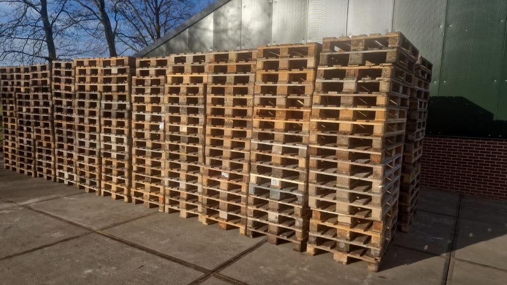 Grote partij europallets, Ophalen of Verzenden